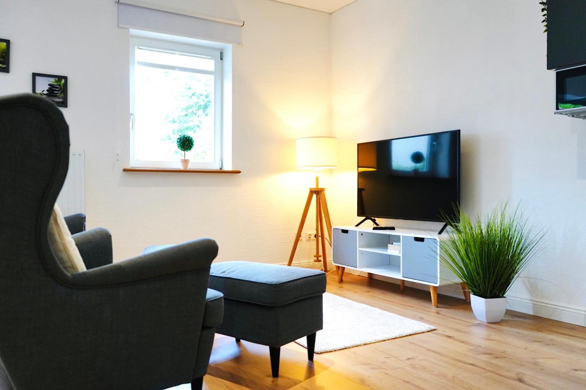 Altstadt Apartment II - Terrasse- Waschmaschine- Parkplatz Wolfsburg Dış mekan fotoğraf